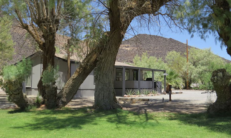 Black Rock Cabin Shoshone Village, California. For reservations please call 1-760-852-4335. 